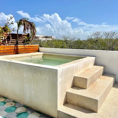Apartment 2br Spacious Apt In With Pool By Solmar *