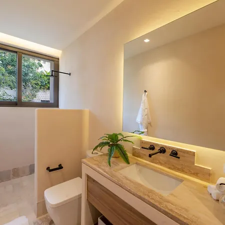 Apartment 4br Amazing With Private Pool In By Solmar *