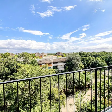Giada Towers 313a