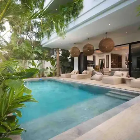 Aldea Zama Luxury Villa *