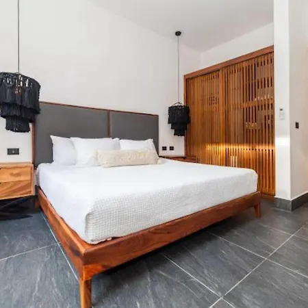 Paradise Veleta 4br Private Pool & Jacuzzi Villa *