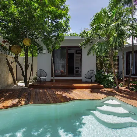 Lula Tulum, A Small Luxury 4*