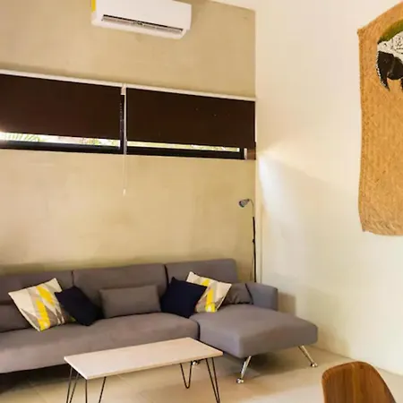 Espaciosa Casa: 4 Suites, Jardin, Palapa Y Alberca Holiday home Tulum