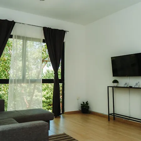 Che (adults Only) Apartment *