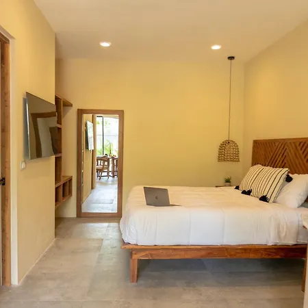 Xamira Luxury Hotel