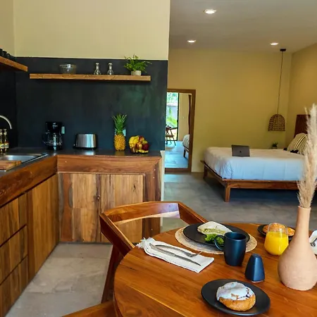 Xamira Luxury Hotel *