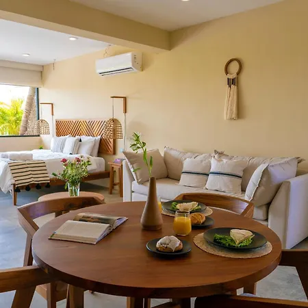 Xamira Luxury Hotel