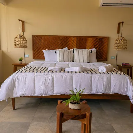 Xamira Luxury Hotel *