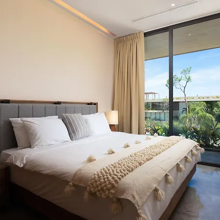 Mistiq Tulum