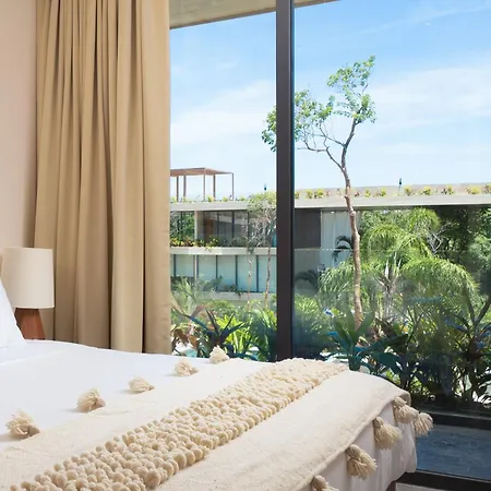 Mistiq Tulum