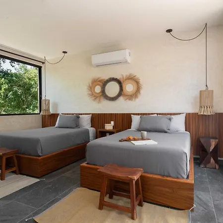 Twelve O'clock - Luxury Villa Tulum