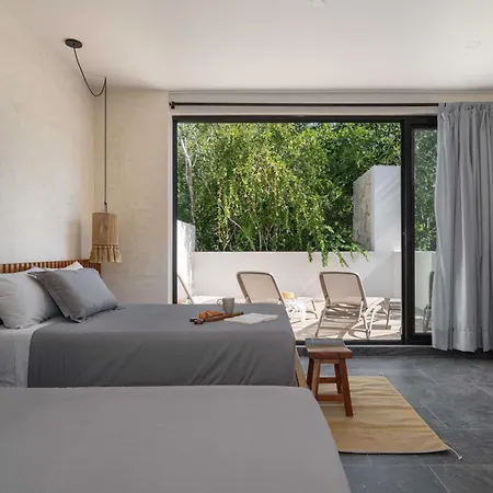 Twelve O'clock - Luxury Villa Tulum