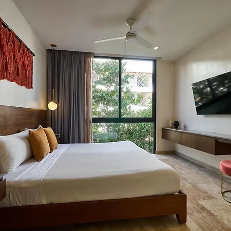 Flawless In With Balcony Pool & Gym Tulum