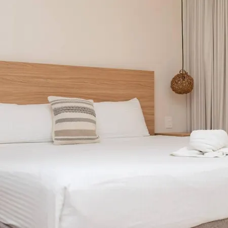 Gaia Luxurious, Comfortable And Well Located Ac Wi-fi *