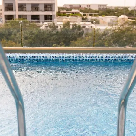 Gaia Luxurious, Comfortable And Well Located Ac Wi-fi Apartment *