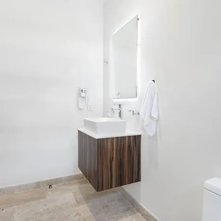 Apartment Luxury At Mya Pool, Chef Transport Inclusive