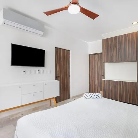 Apartment Luxury At Mya Pool, Chef Transport Inclusive