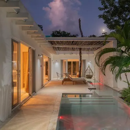 Villa Magical El Cenote Boho 6 People Private Pool *