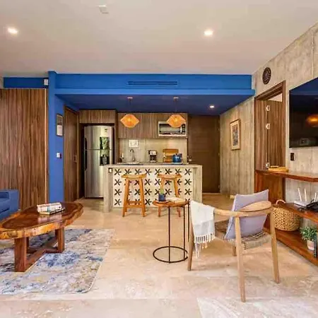 Vibrant With Cenote Apartment Tulum
