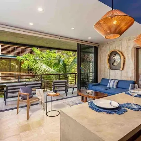 Vibrant With Cenote Apartment *