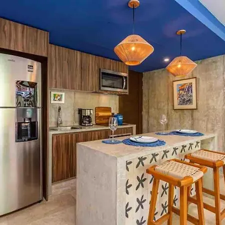 Apartment Vibrant With Cenote