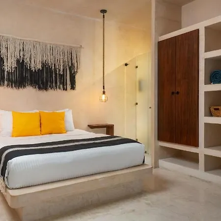 Aparthotel Ujo Boutique