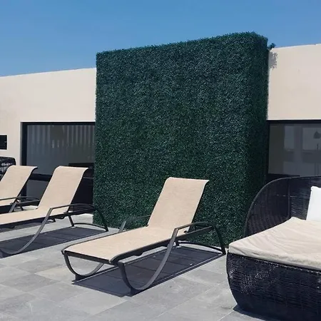 Tranquilo 1br C/ Balcon Y Bella Vista En Aldea Z