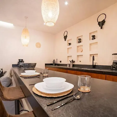 Beautiful Studio In Nature With Private Plunge Pool Apartment *