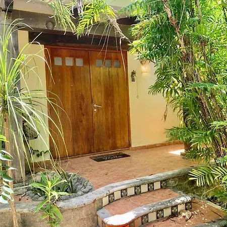 Amable Laguna Yalku Hotel