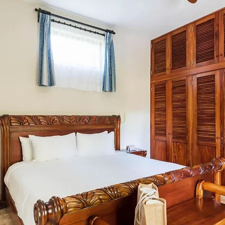 101 With 9 Bedrooms In Tulum, Mexico Holiday home