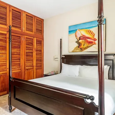 101 With 9 Bedrooms In Tulum, Mexico