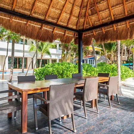 101 With 9 Bedrooms In Tulum, Mexico *
