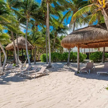 101 With 9 Bedrooms In Tulum, Mexico Holiday home *