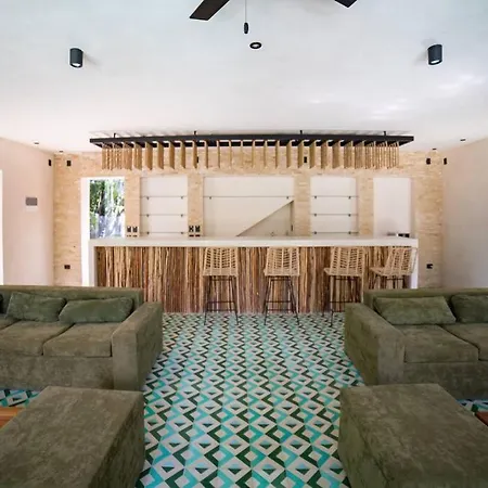 Bright Eco-friendly Studio In