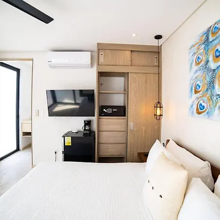 Sanctuary Amazing 3br Ph Private Pool