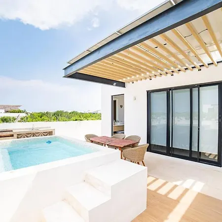 Apartment Sanctuary Amazing 3br Ph Private Pool