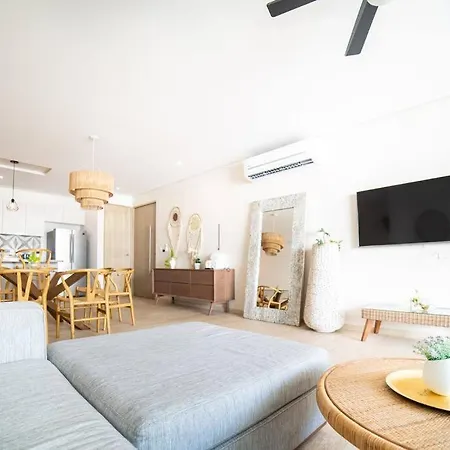 Apartment Sanctuary Amazing 3br Ph Private Pool *