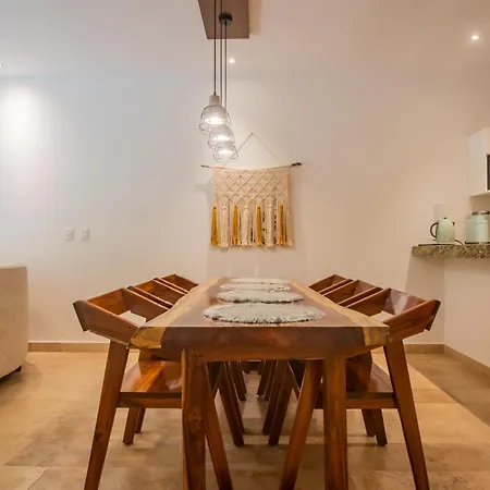 Luxury Aldea Zama 2bed - 2bat Private Terrace & Swim Up * Tulum
