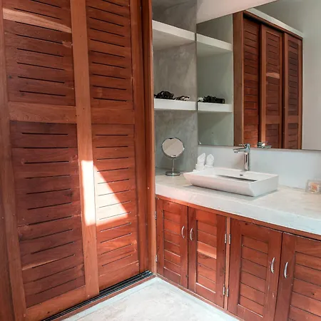 Lrg Grps 24+ Ppl! 11 Bd, 11 Ba, La Veleta Holiday home