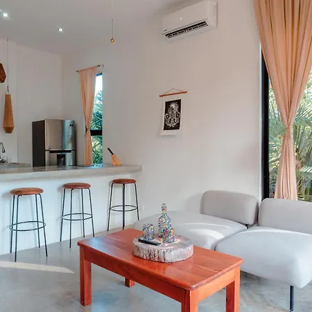 Lrg Grps 24+ Ppl! 11 Bd, 11 Ba, La Veleta Holiday home *