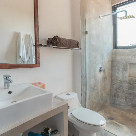 Lrg Grps 24+ Ppl! 11 Bd, 11 Ba, La Veleta Holiday home *