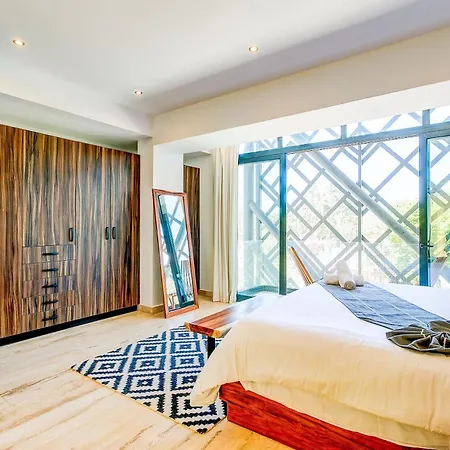 Apartment New Palais With Private Balcony And Common Roof Pool *