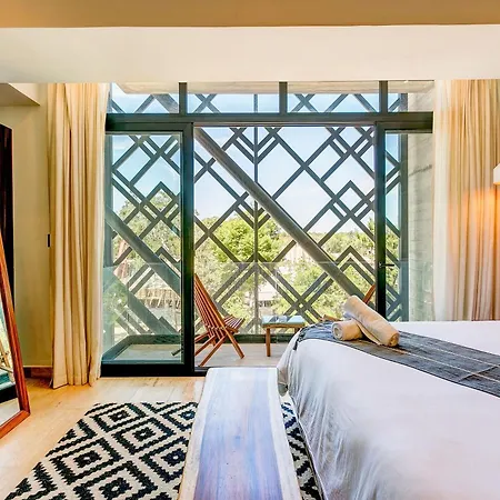 Apartment New Palais With Private Balcony And Common Roof Pool *
