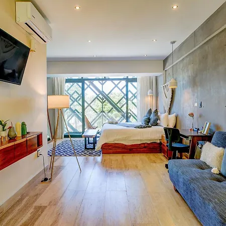 New Palais With Private Balcony And Common Roof Pool Apartment Tulum