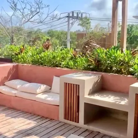 Primrose Jungle Paradise Villa, 3brd, Island Shower, 2 Private Pools, Gourmet Dining & 24hr Security Tulum