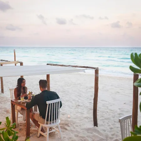 Lula Tulum, A Small Luxury Hotel 4*