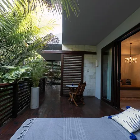 Hotel Lula Tulum, A Small Luxury Tulum