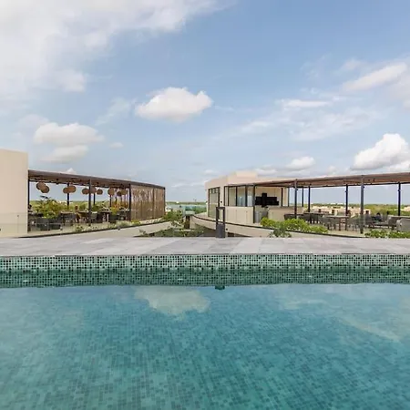 Apartment Lux Private Rooftop Pool With World Class Amenities *