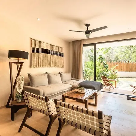 Beautiful & Brand New 2br Gated Community Pool *