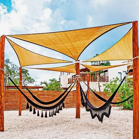 Avec Piscines Et Cenotes Naturelles Apartment *